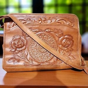 Vintage Mont-Abur Mexican Tooled Leather Purse Aztec Embriodered
